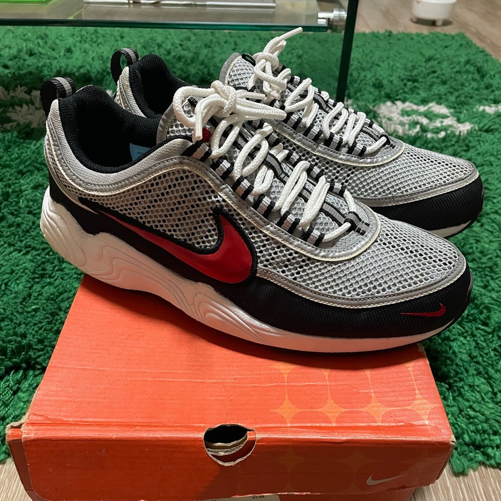 Nike air zoom spiridon from 2005 in black and red